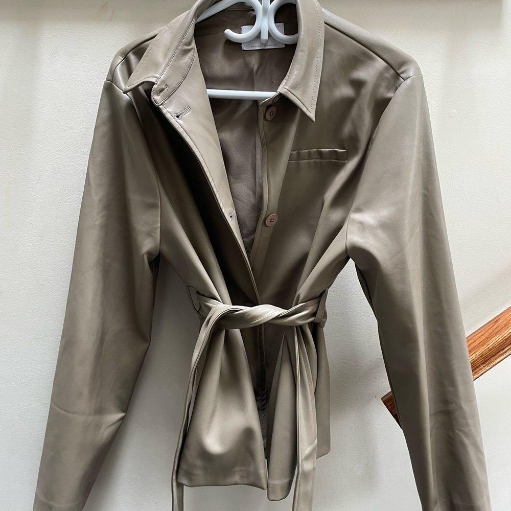 OAK + FORT Army green pleather coat
